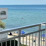 Апартаменты Irene Front Luxury Переа