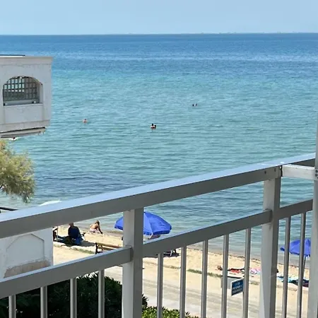 Apartmán Irene Front Luxury Peraía