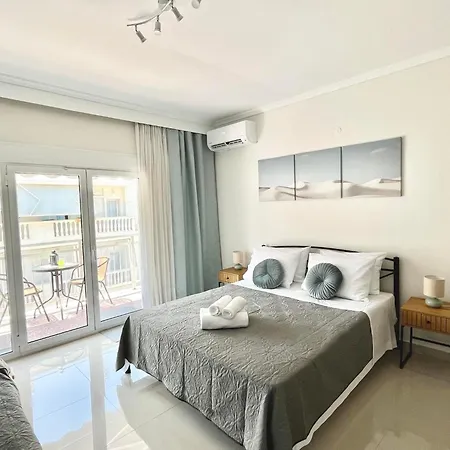 公寓 Irene Front Luxury Peraía